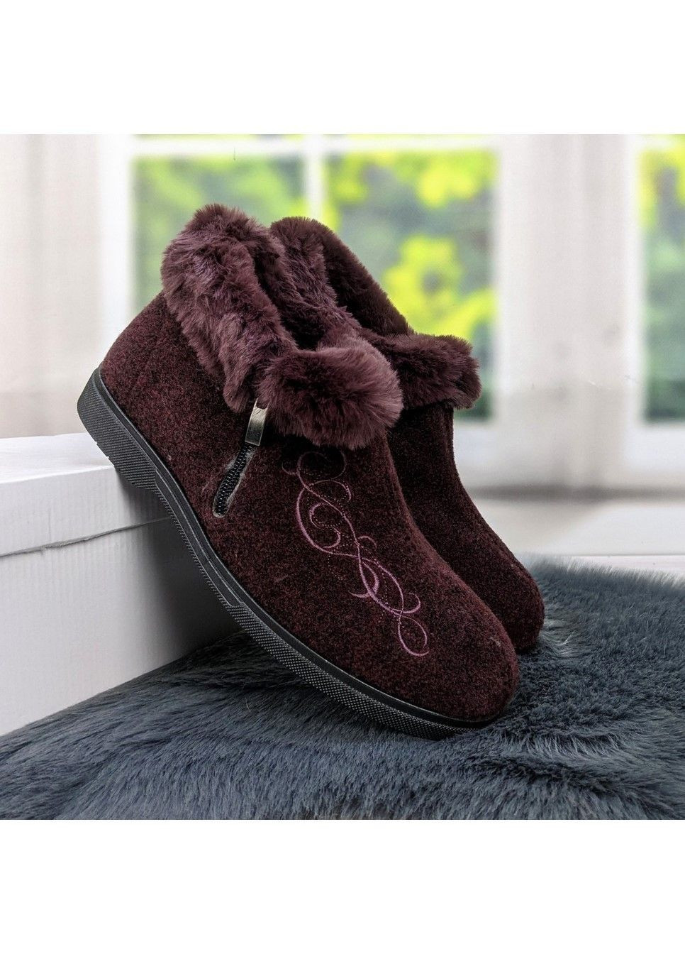 Бордовые тапочки чуни женские высокие на меху бордовые Gipanis