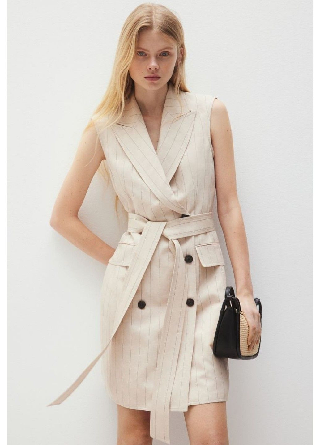 Светло-бежевое деловое женское льняное платье кроя как пиджак от another mix н&м (56923) s светло-бежевое H&M