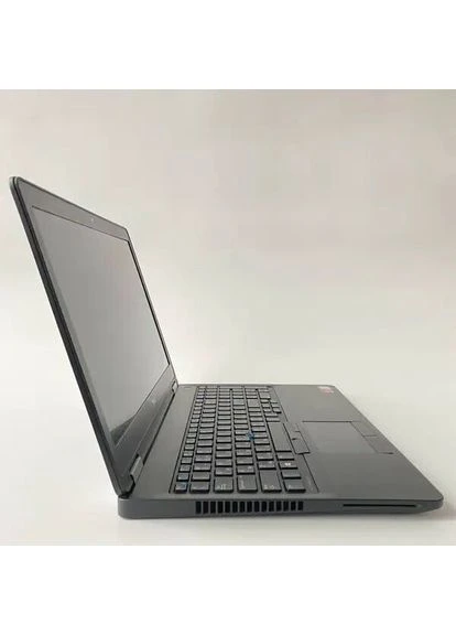 Игровой ноутбук Latitude E5570 / 15.6" (1920x1080) IPS / intel Core i7-6600U (2 (4) ядра по 2.6 - 3.4 GHz) / 16 GB DDR4 / 512 Dell (398131137)