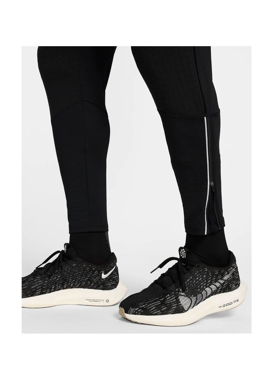 Черные демисезонные брюки Nike