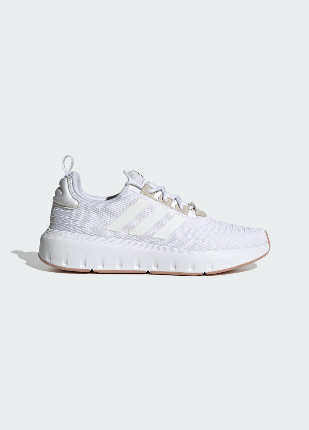 Кроссовки Swift Run adidas белые всесезоны (305843078)