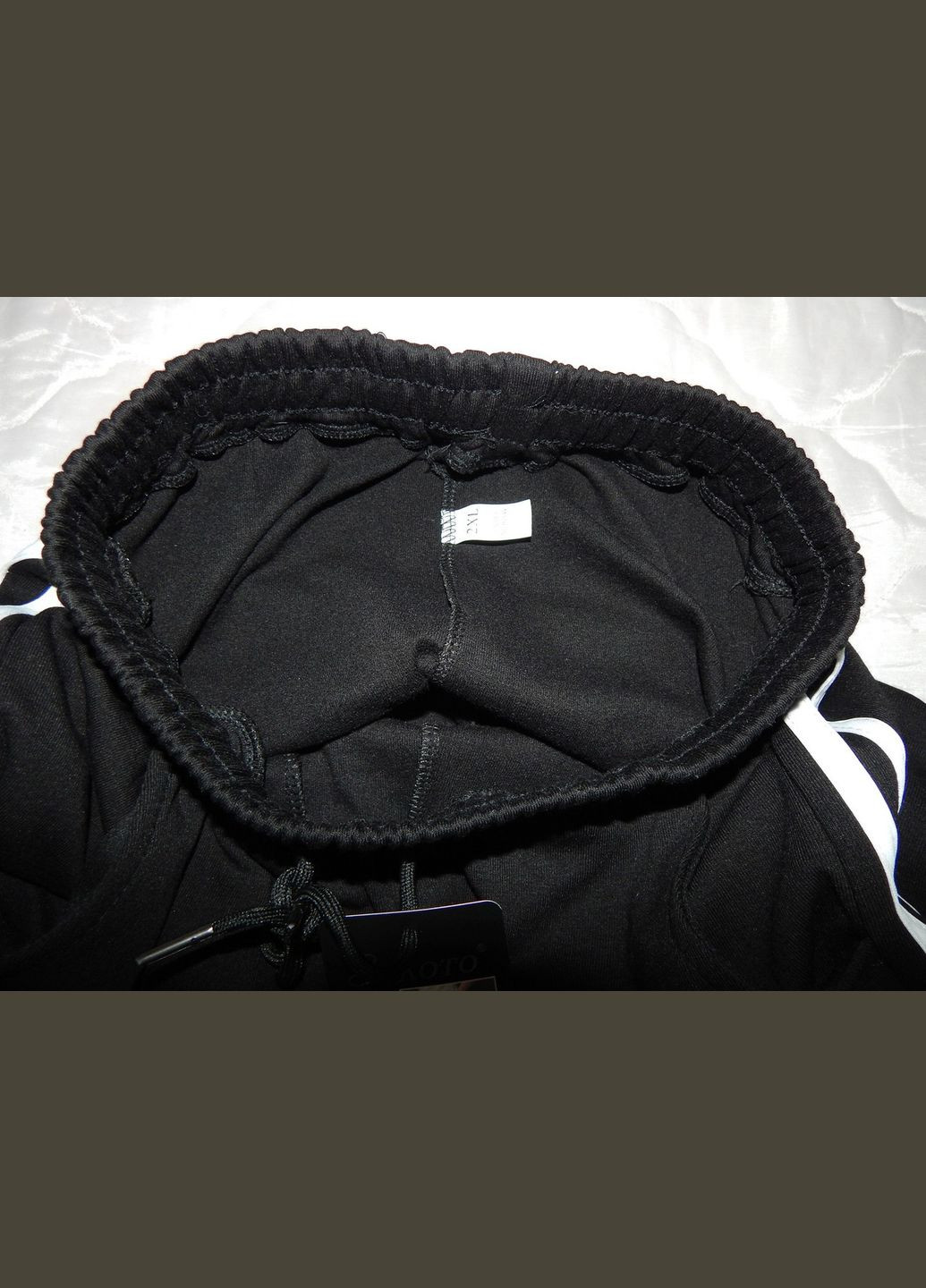 Черные брюки Золото