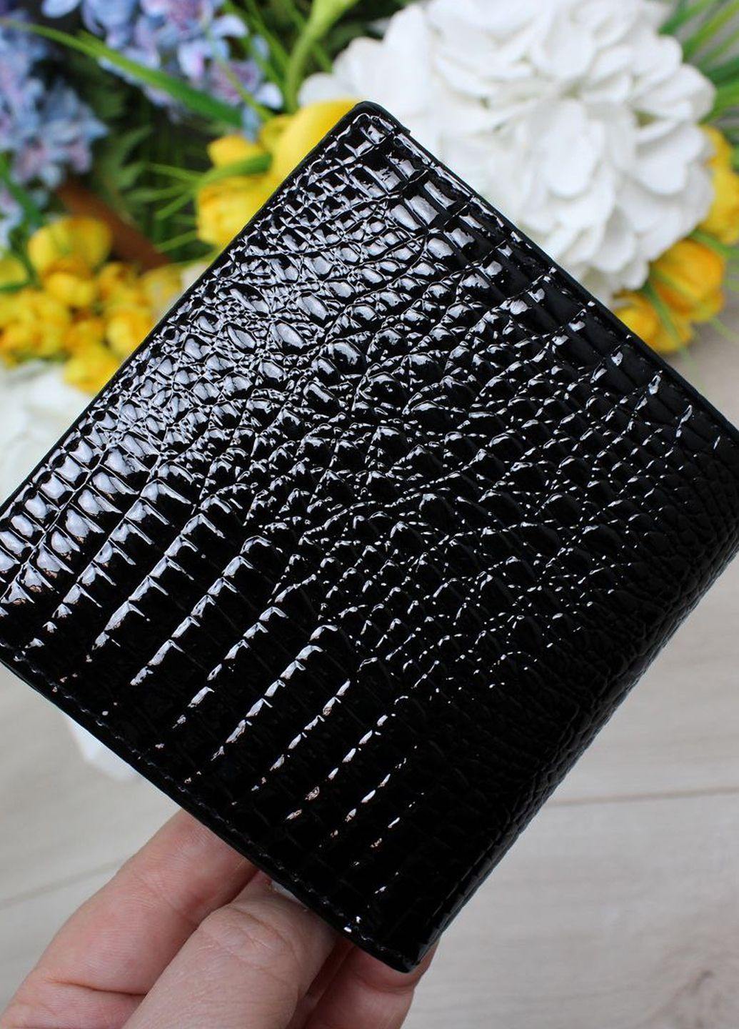 Женский кошелек-бифолд из натуральной кожи Vishnya (322765215)