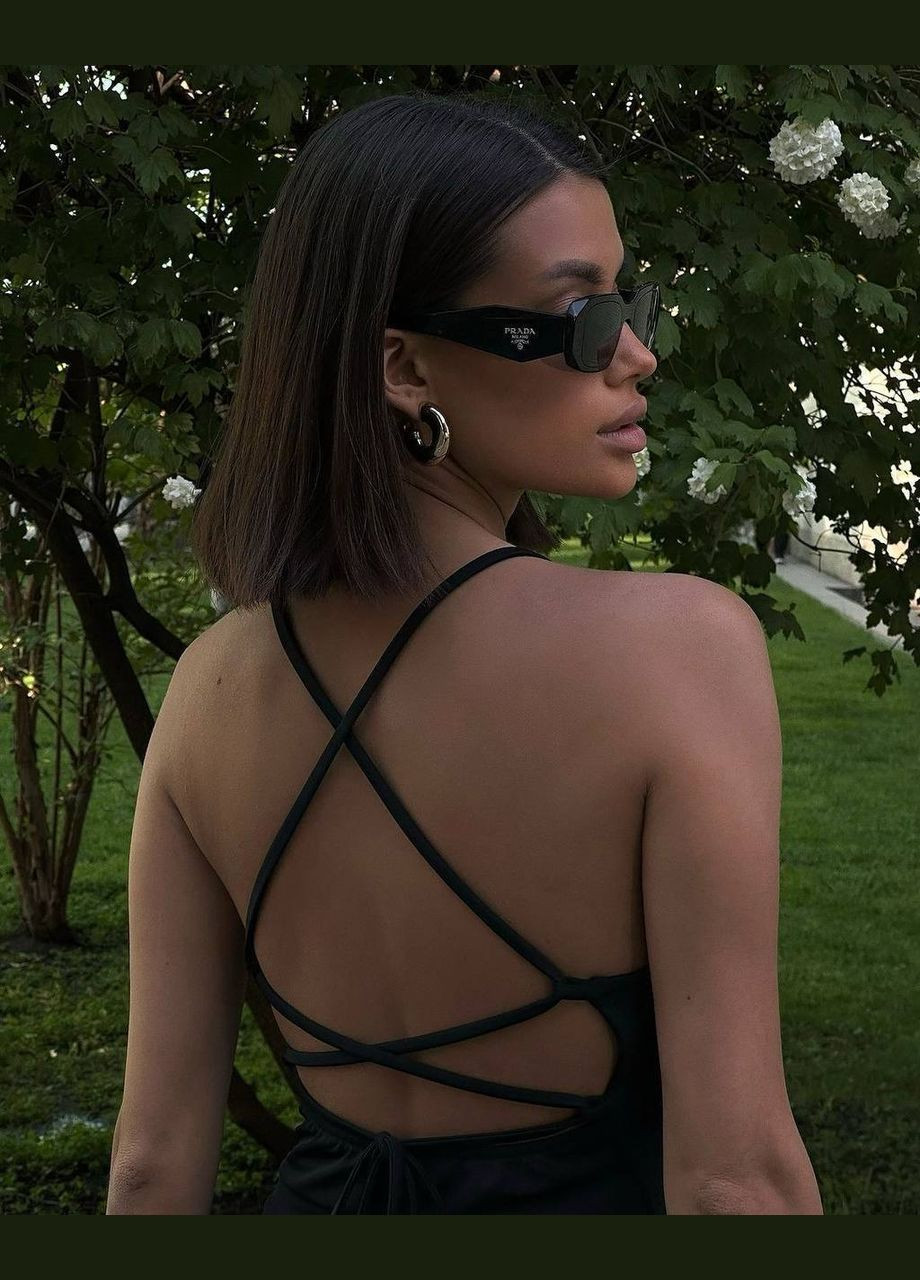 Чорна жіноча чорна сукня з мікродайвінгу на тонких бретелях No Brand