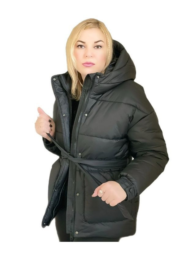 Черная женская зимняя куртка с капюшоном. Value Plus