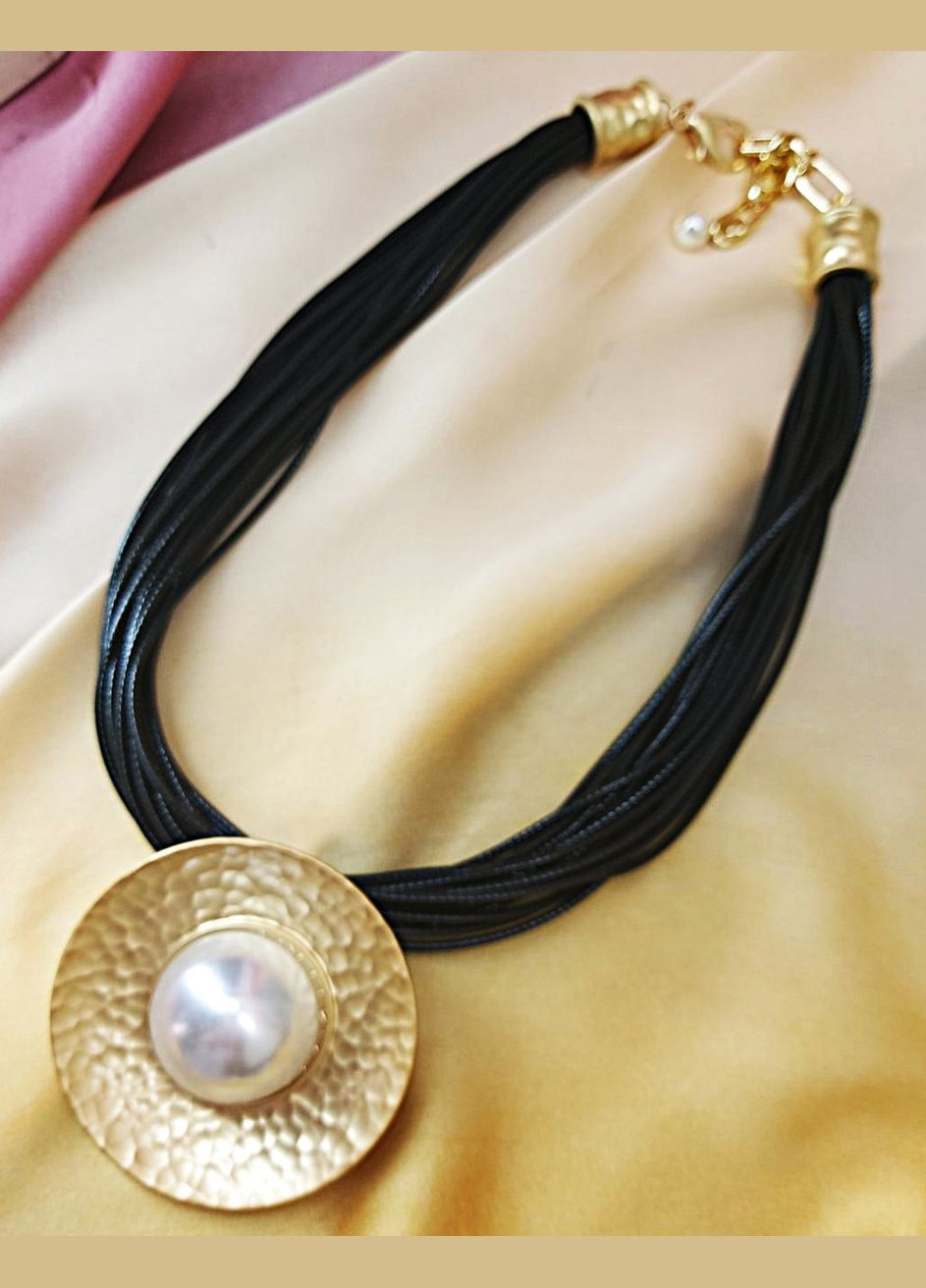 Кольє багатошаровий чокер із великим кулоном. No Brand (341140515)