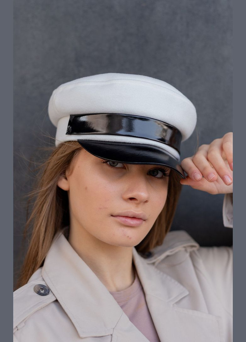 Кепі з оздобленням зі шкіри D.Hats (306992919)