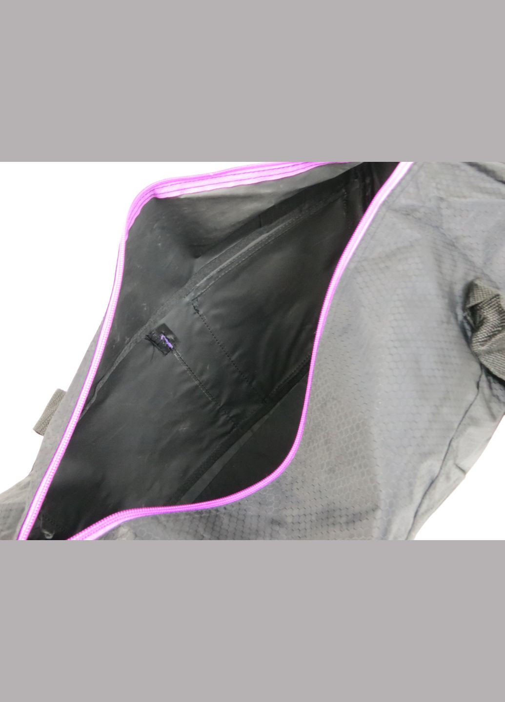 Сумка спортивна BSL3 30L Чорна Semi Line (315855744)