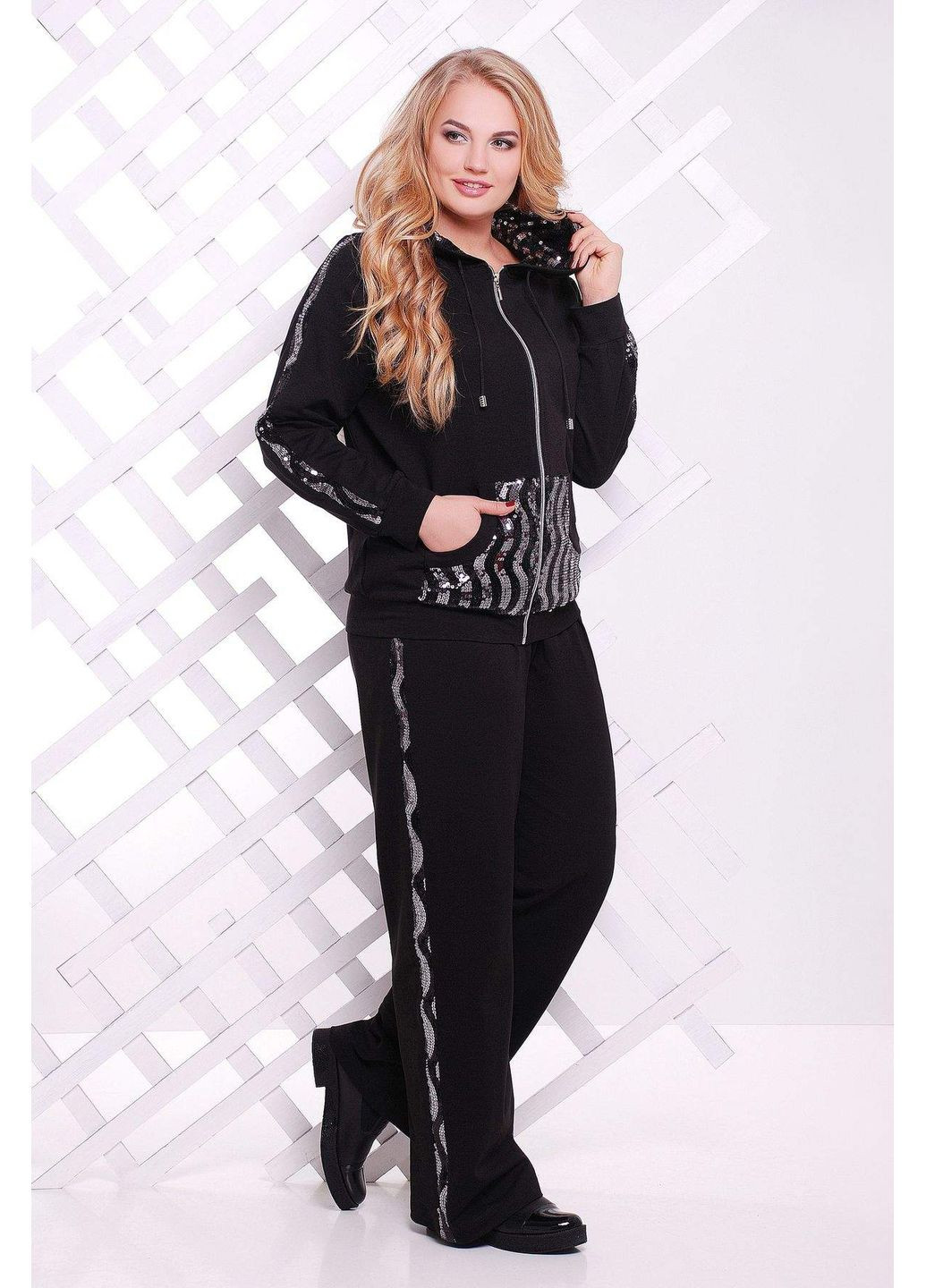 Спортивный костюм с серебряными пайетками БОНИ черный 56 Tatiana (348416789)