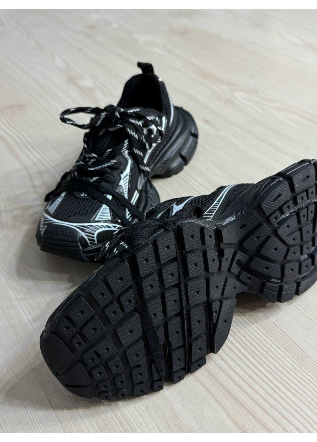 Кросівки жіночі B-lncga 1001-2 3XL шнурівка комбіновані чорні No Brand чорні всесезони (365696419)