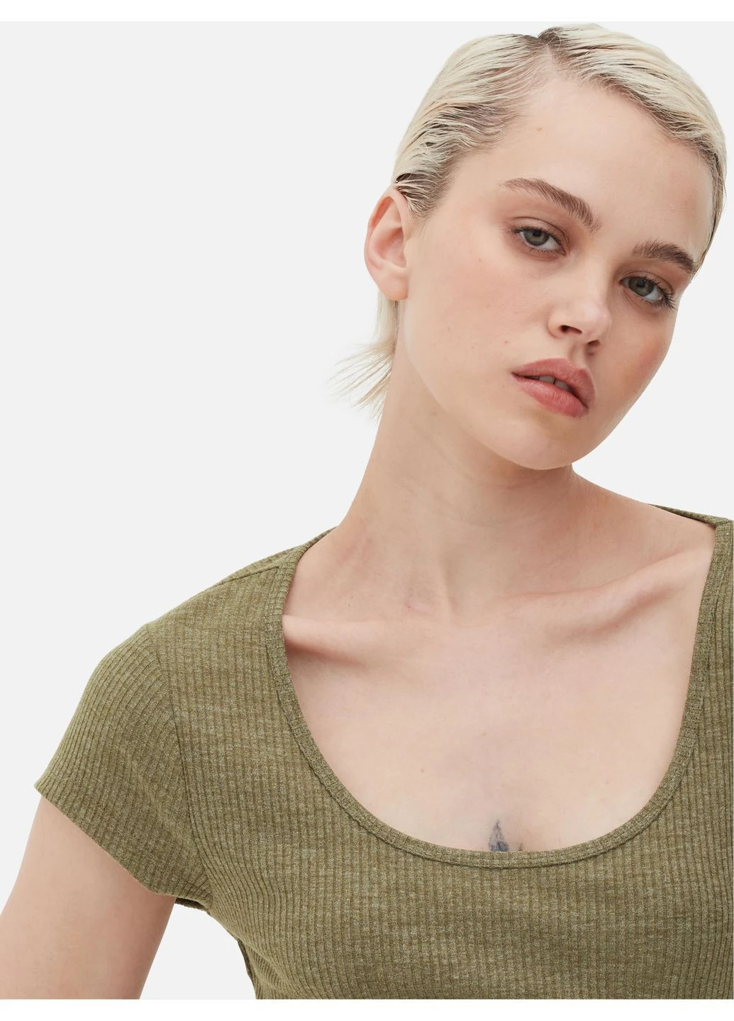 Оливковое (хаки) платье лето,хаки, Primark