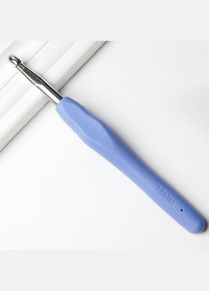 Гачок для в’язання з силіконовою ручкою, 7 мм No Brand (345734226)