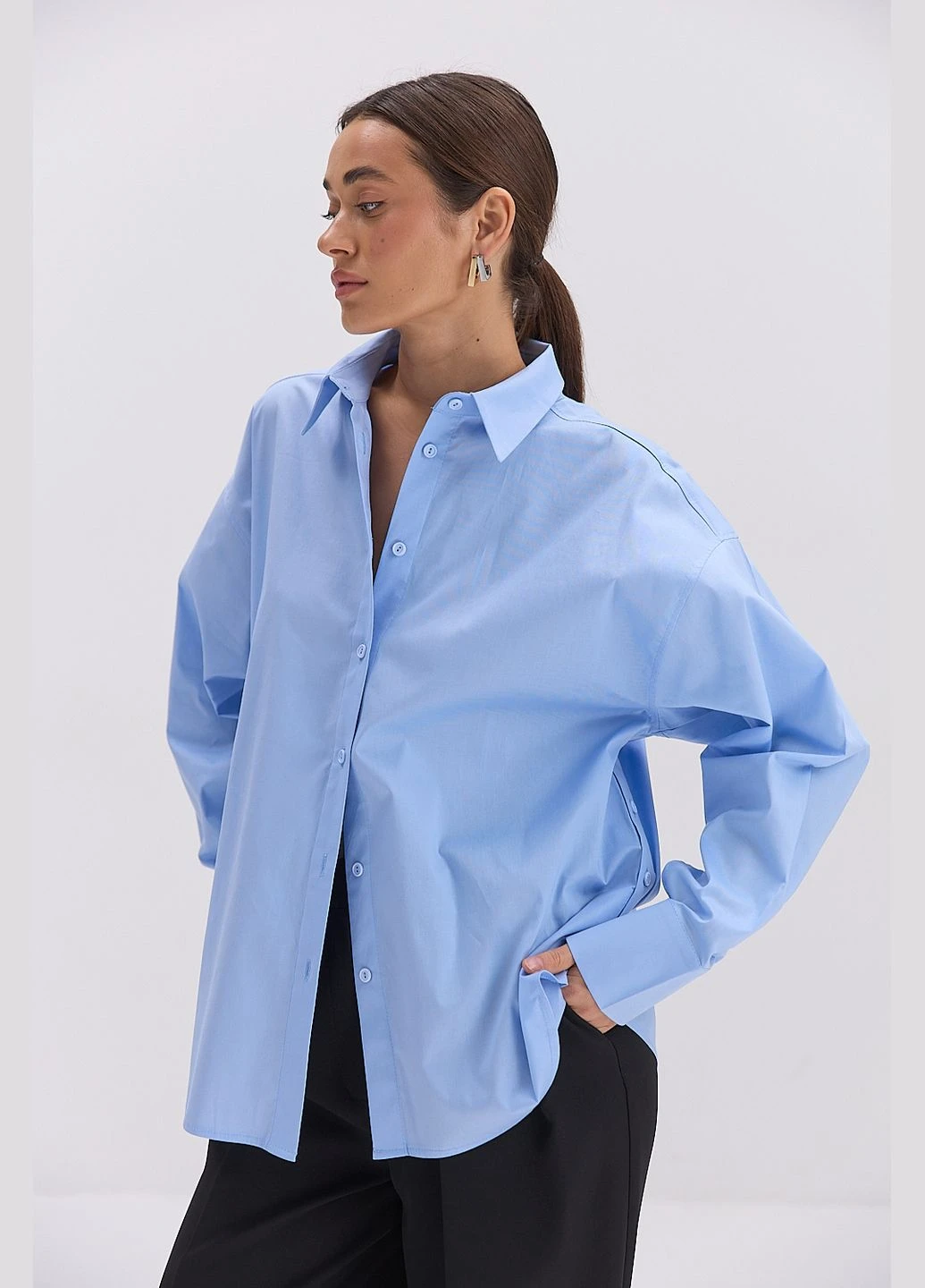 Жіноча сорочка oversize молочна з ґудзиками з боків Arjen (317233825)