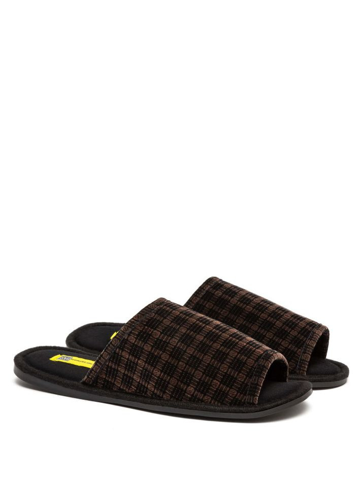 Коричневые комнатные тапочки мужские открытые senior коричневые Oldcom