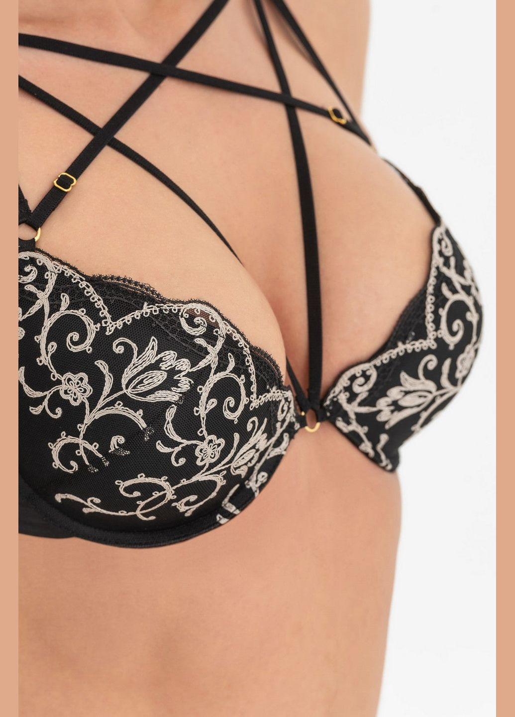 Чёрный корбей бюстгальтер пуш-ап с кружевом Reine Rouge с косточками