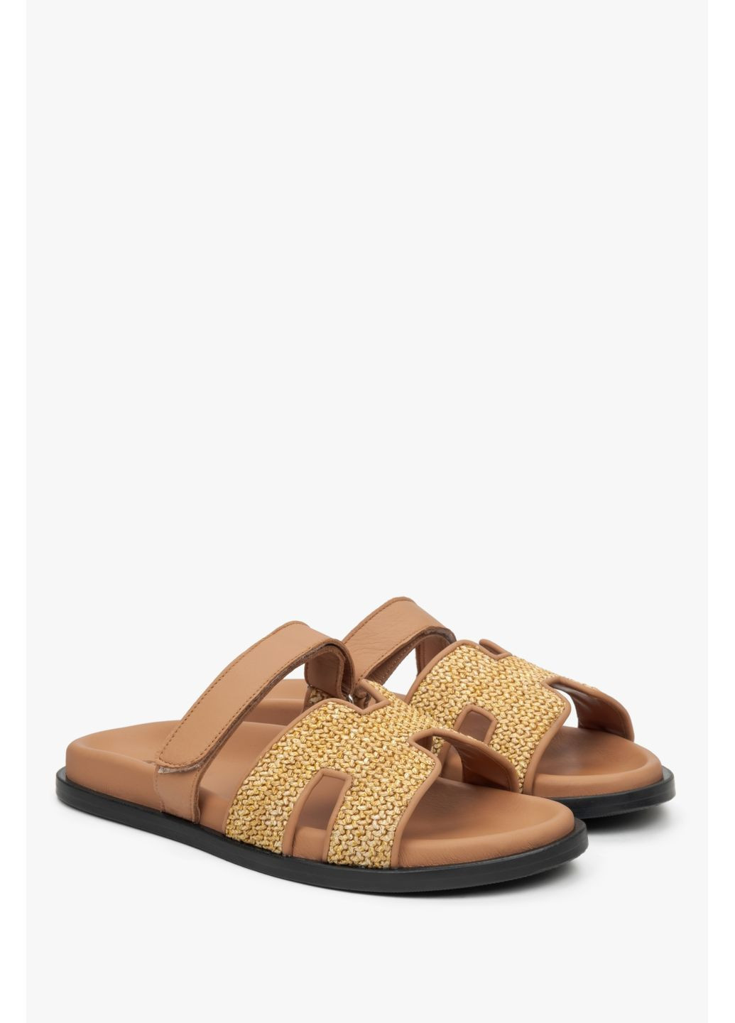 Шльопанці, колір коричневий Estro (372131673)