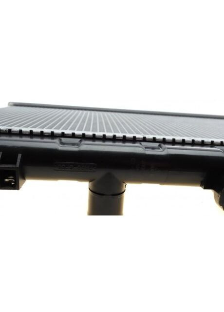 Радіатор охолодження двигуна NISSAN X-Trail 01- (вир-во ) 53452 NRF (366204157)