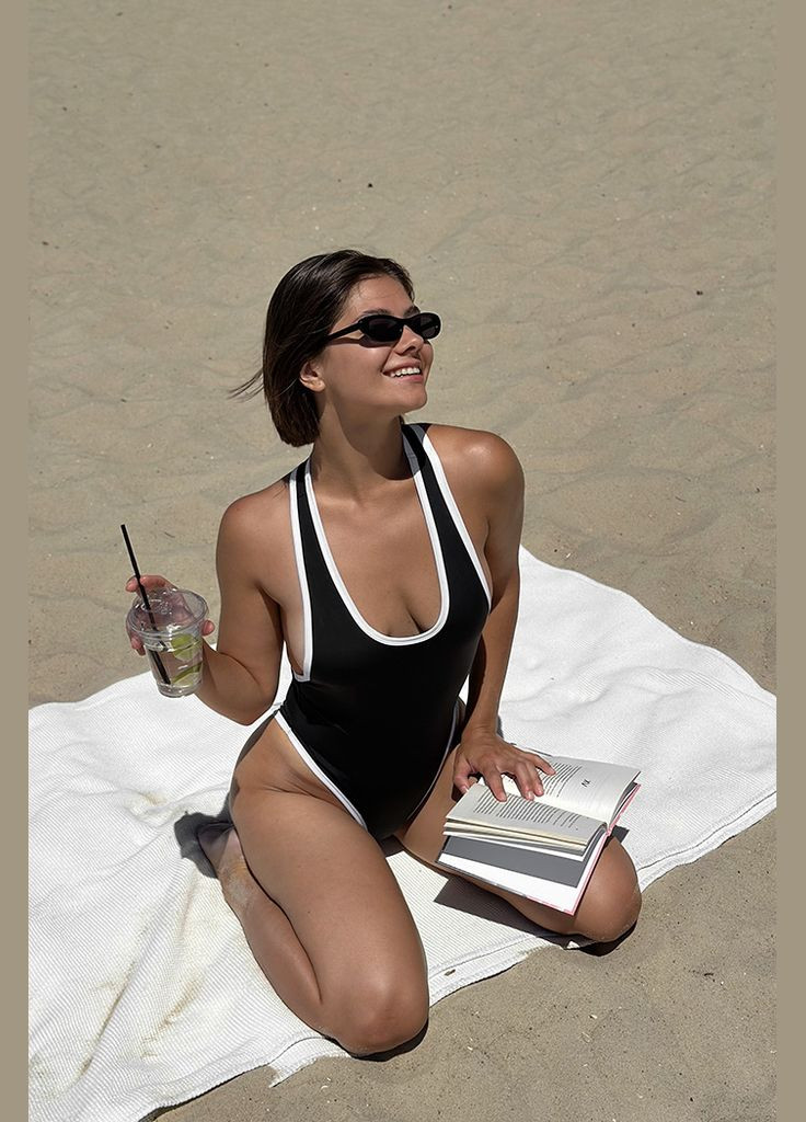 Чорний літній купальник з білою окантовкою з біфлексу bw kari shop atelier чорний (1811sw-31br-blwh) Ova Ova Brand