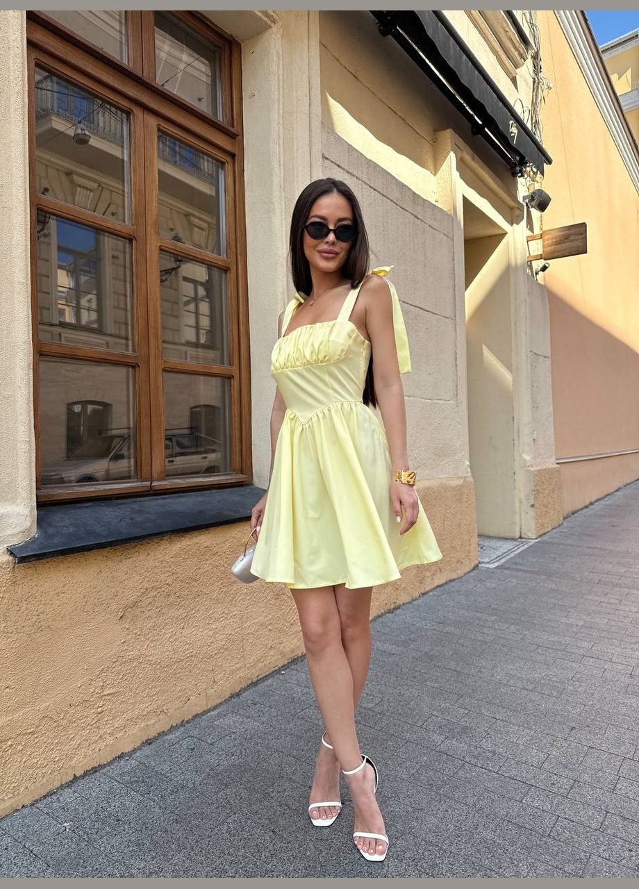 Жовтий сукня No Brand