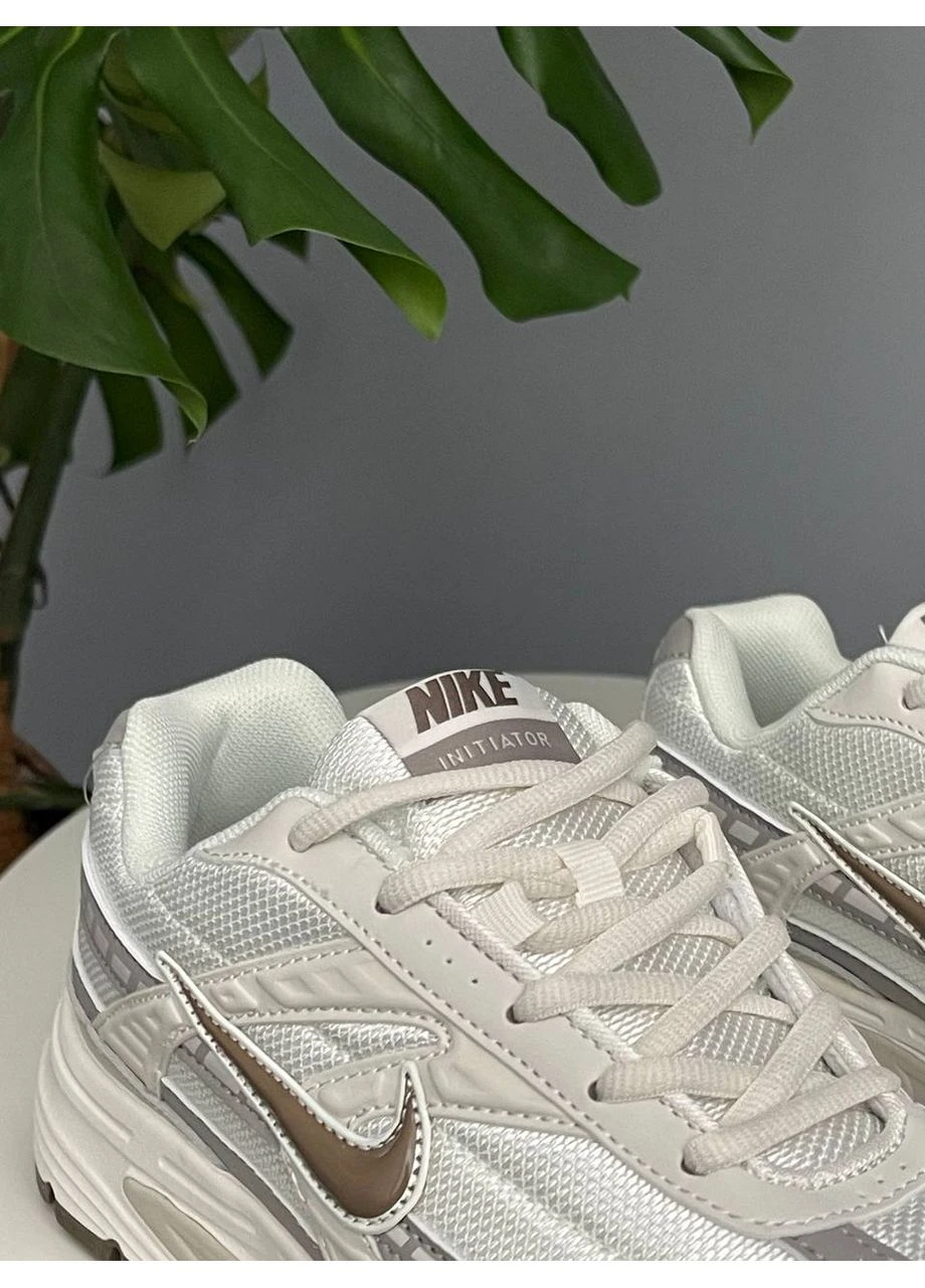 Кроссовки женские и мужские Nike Initiator Phantom White Beige | Найк Инициатор белые No Brand белые демисезоны (381379460)