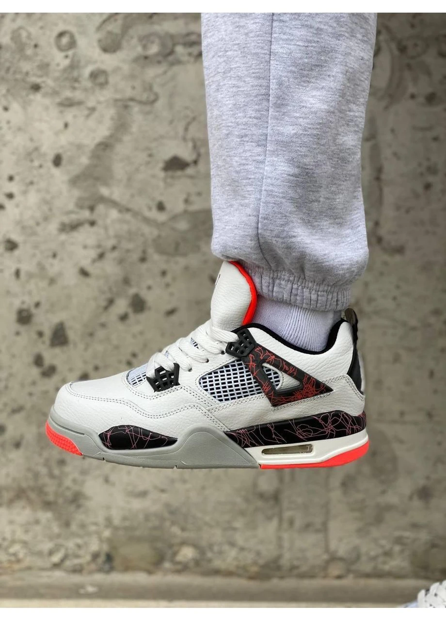 Цветные демисезонные кроссовки мужские nike air jordan retro 4 fight nostalgia 2 найк аир джордан No Brand