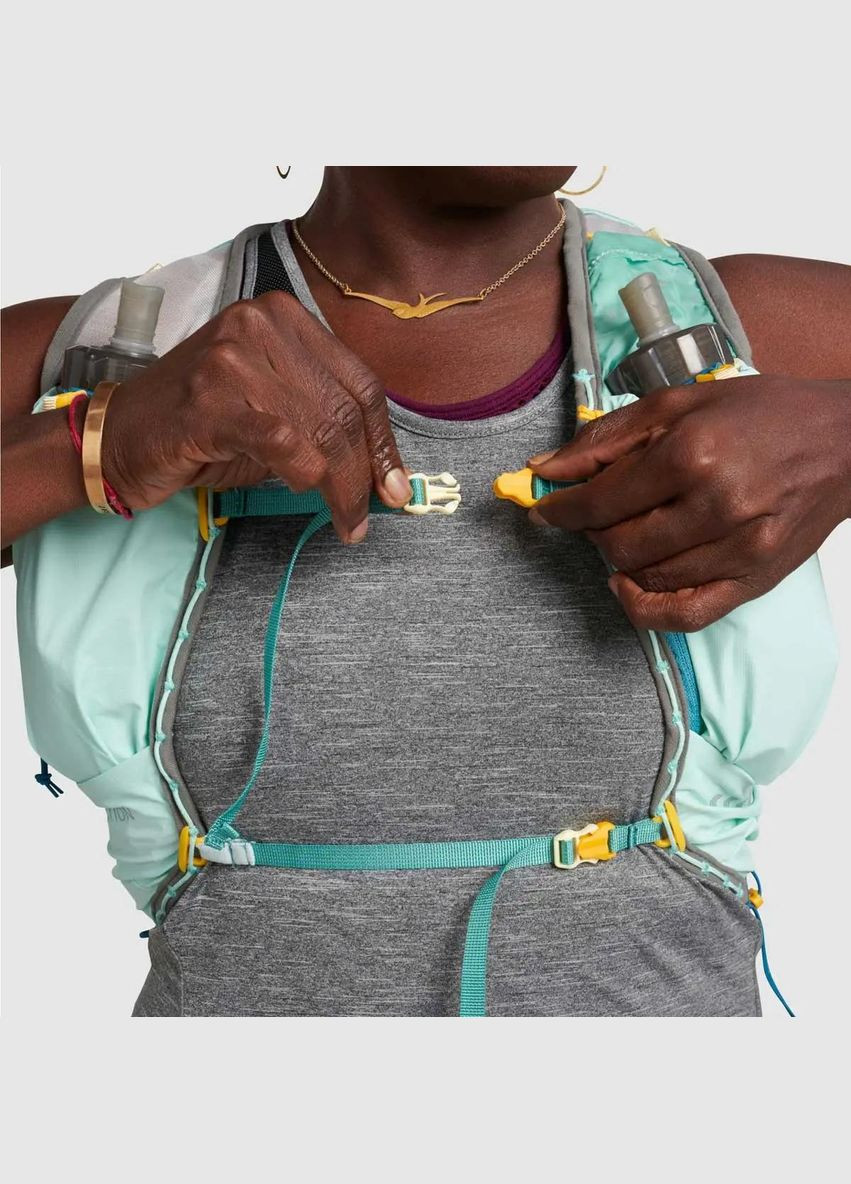 Рюкзак Ultimate Direction Ultra Vesta S 10 Black No Brand (316436321)