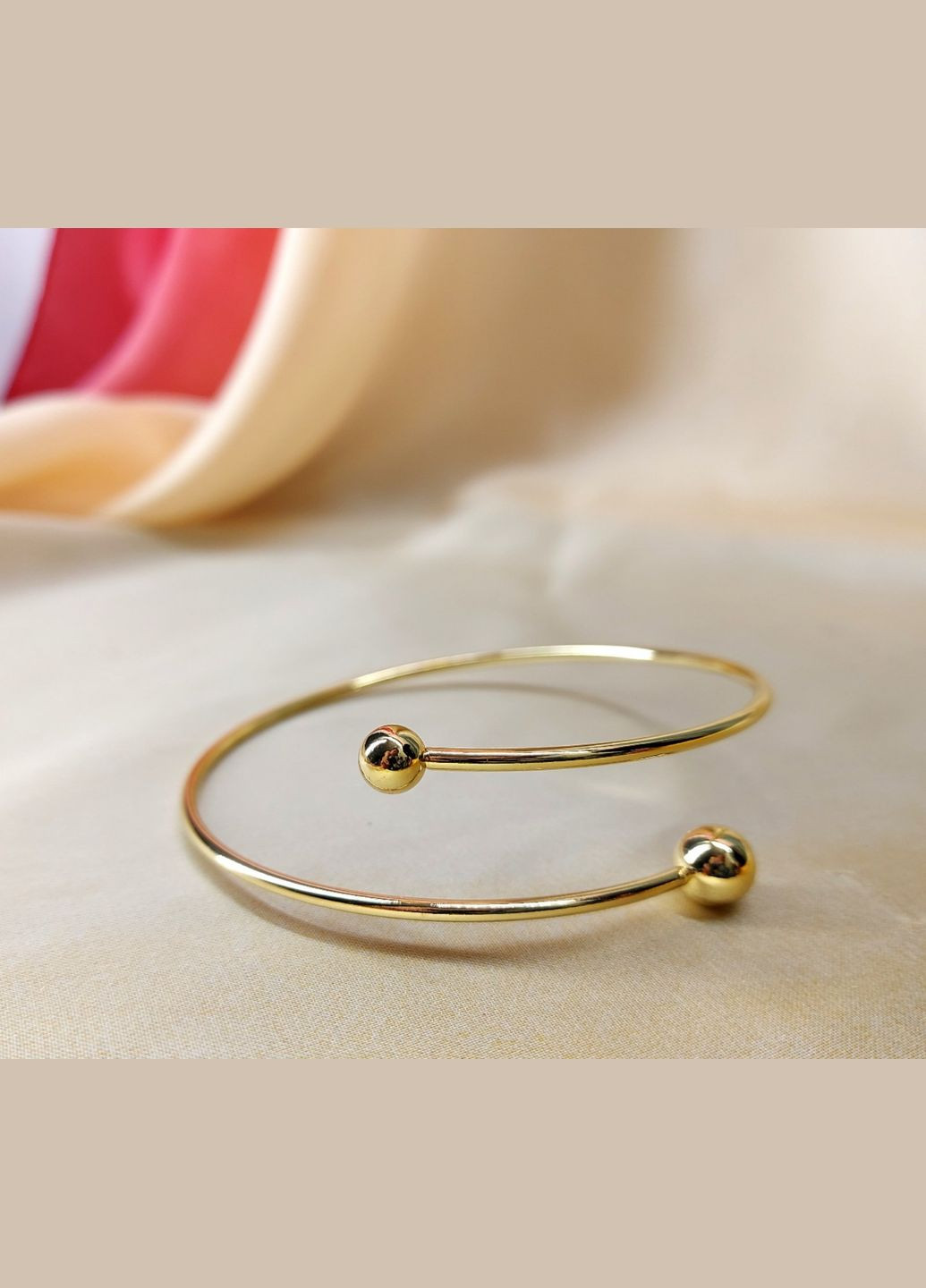 Браслет жіночій металевий незамкнутий No Brand (327274166)