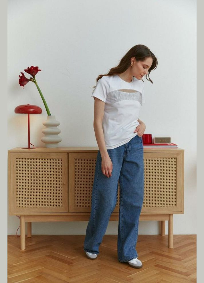 Жіноча футболка котонова біла MKAZ6632-2 Modna KAZKA - (336933666)