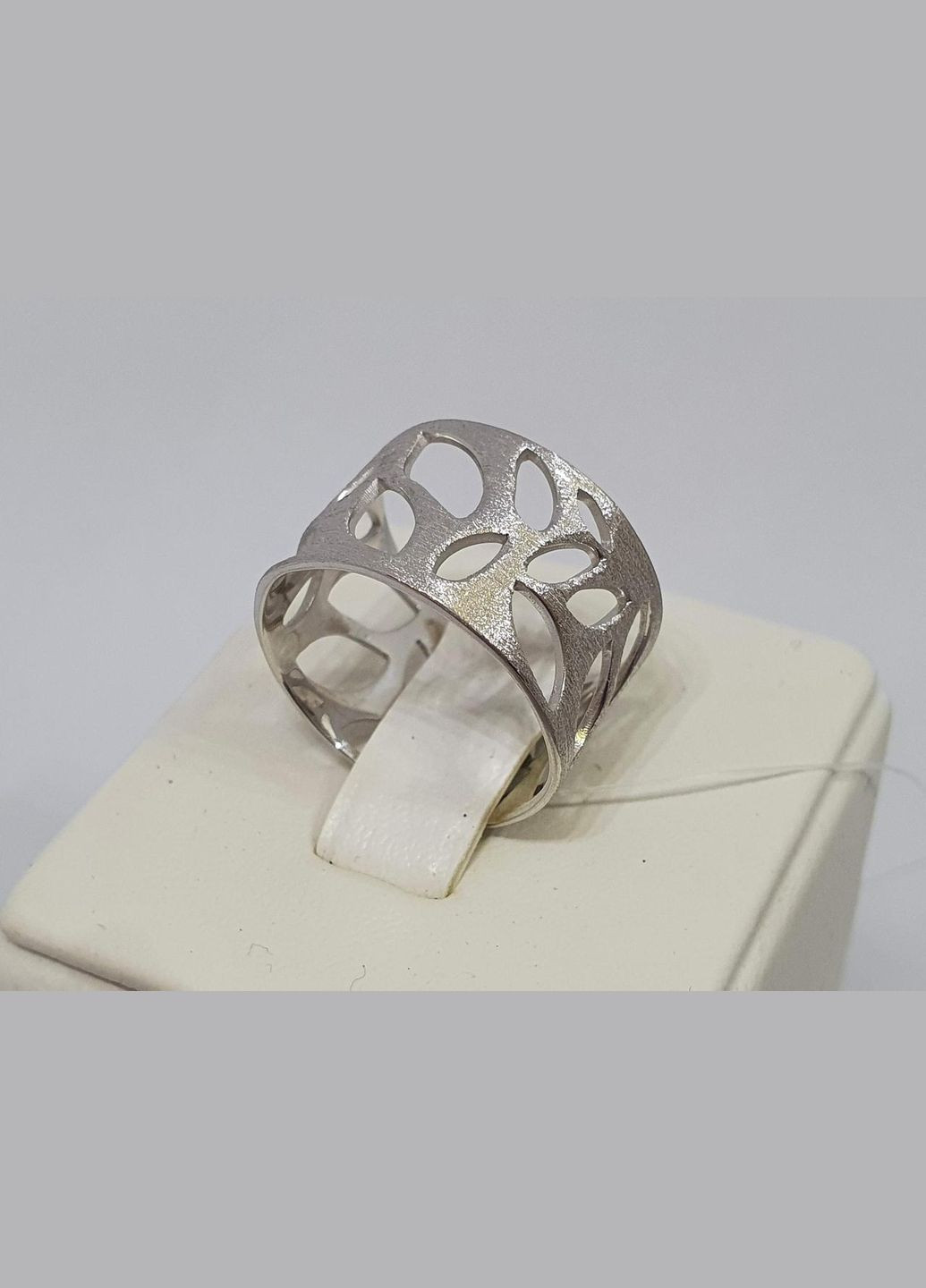 Срібне незамкнене кільце. 90101320МАТ Qvaliz (297669725)