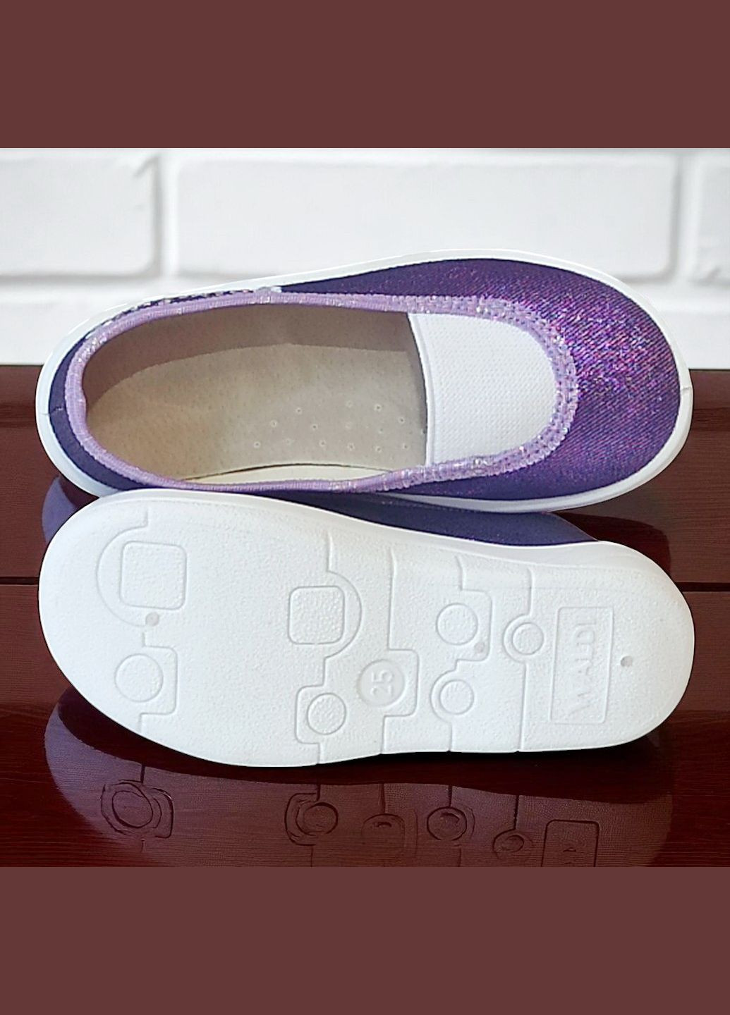 Фиолетовые ортопедические тапочки для девочки сменная обувь в садик Waldi с вышивкой