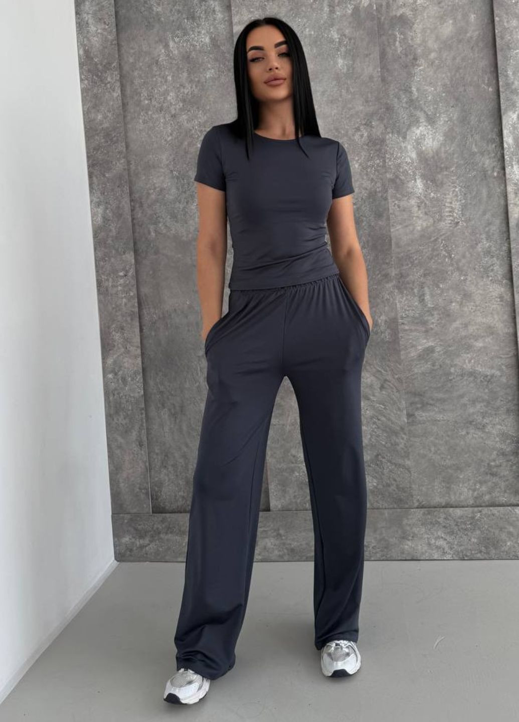 Костюм трійка: Лонгслів, футболка та штани вільного крою Україна (328392059)