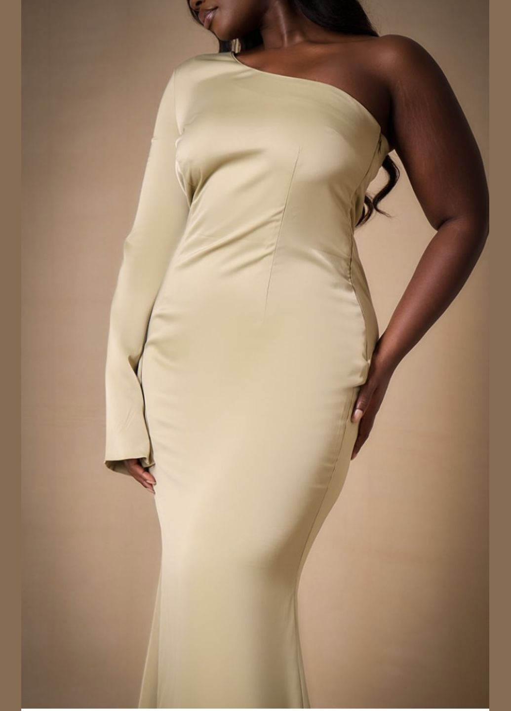 Оливковое (хаки) платье PrettyLittleThing