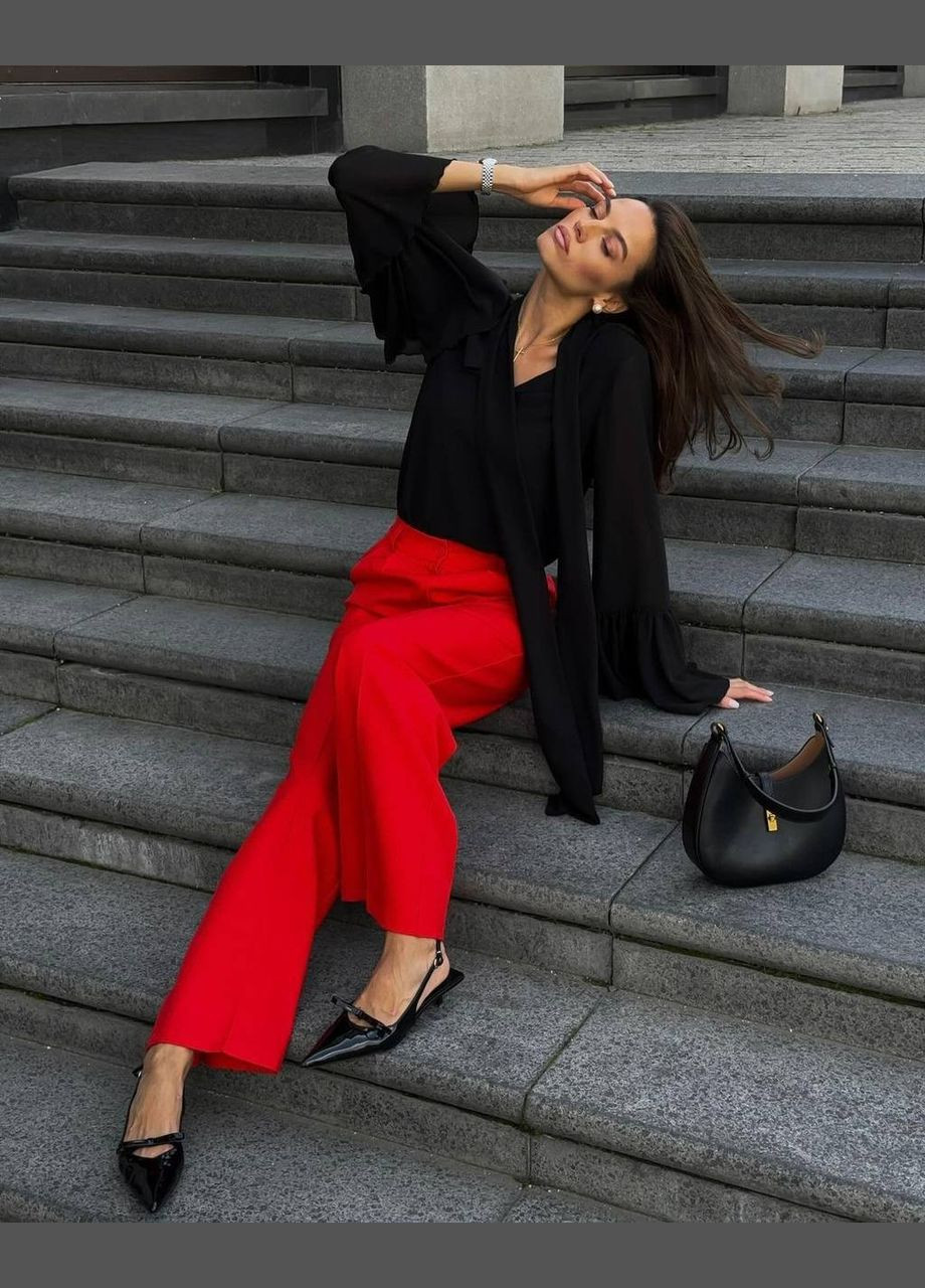 Чорна стильна чорна жіноча блуза з довгим рукавом "ліхтарик", легка, романтична та ніжна однотонна блузка No Brand 310-1