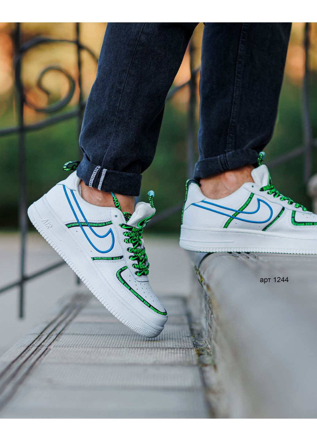 Белые демисезонные кроссовки worldwide white Nike Air Force 1 Low