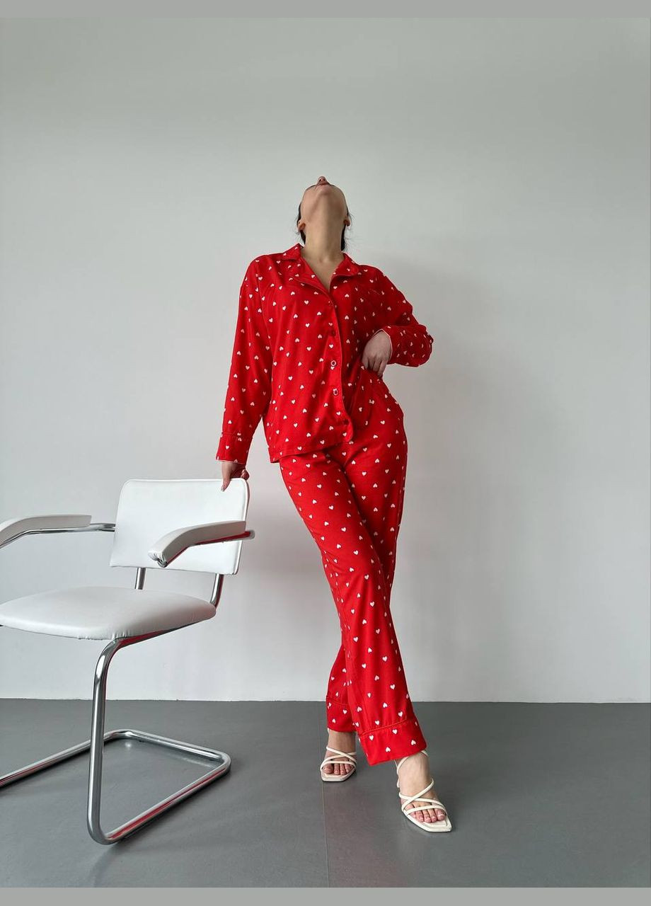 Червона всесезон червона піжама з принтом сердець і кантами, приємна до тіла – затишок та комфорт для сну та відпочинку No Brand 492