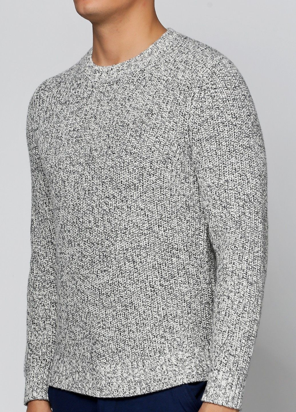 Светло-серый демисезонный свитер мужской - свитер af5703m Abercrombie & Fitch