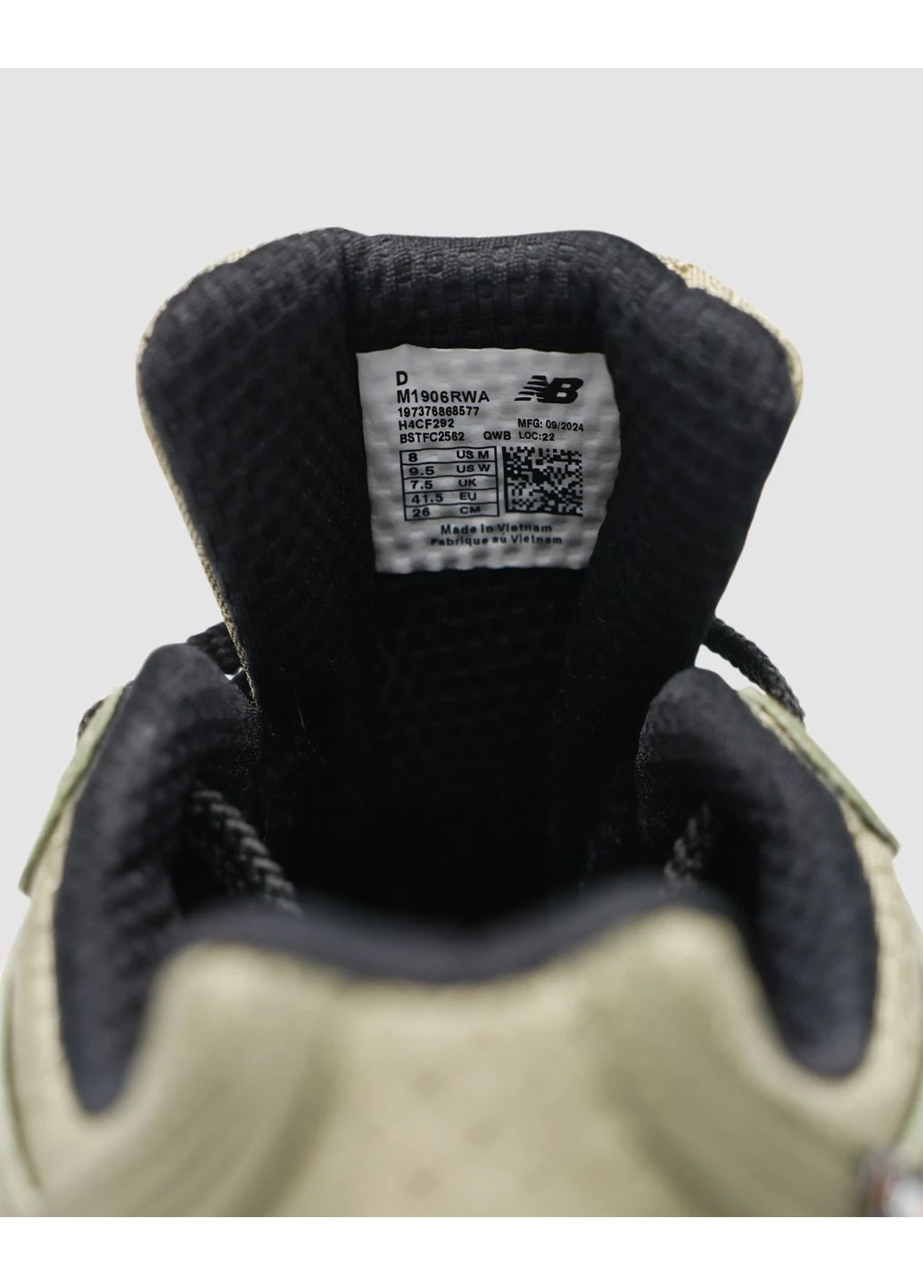 Чорні кросівки чоловічі new balance 1906r cordura dark camo green нью беланс 1906 чорні демісезон No Brand