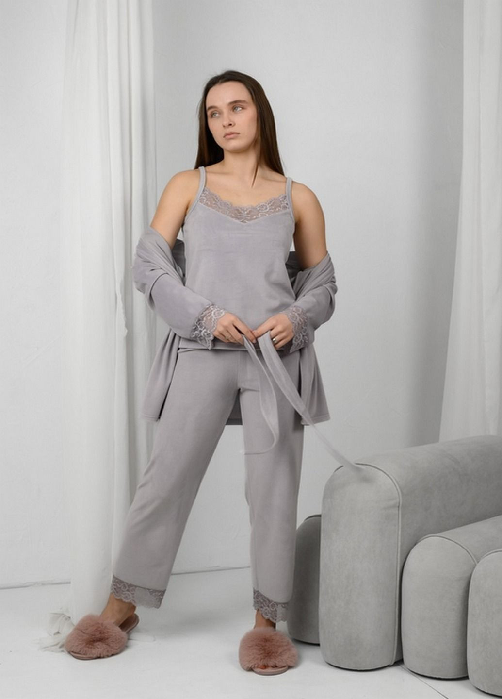 Світло-сіра піжама жіноча для дому велюрова N.EL.