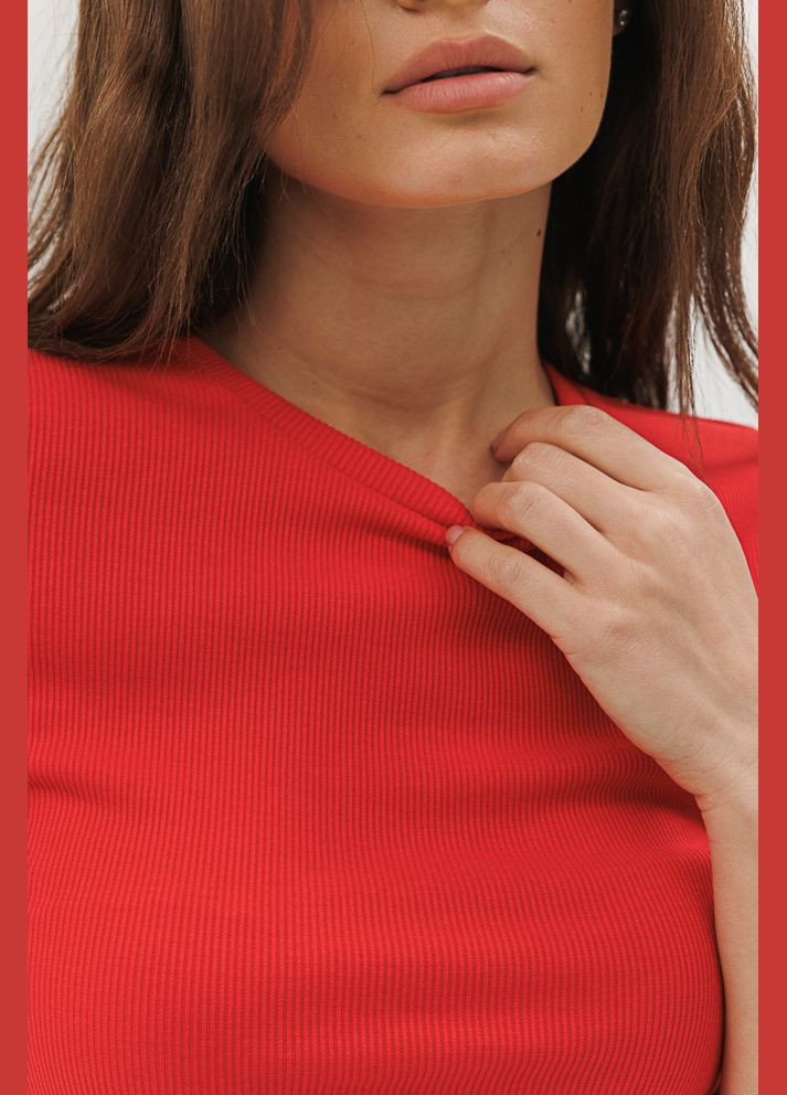Красная летняя облегающая женская футболка в рубчик Arjen