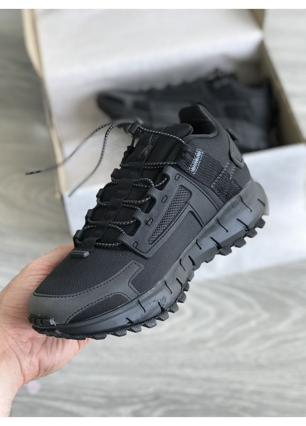 Черные демисезонные кроссовки мужские и женские reebok zig kinetica edge black | рибок зиг кинетика эдж черные No Brand