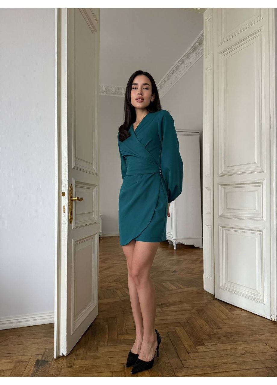 Смарагдова сукня міні на запах смарагдового кольору 34551 на запах Fashion однотонна