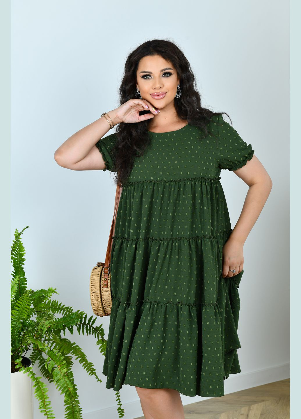 Зеленое повседневный шифоновое платье с воланом а-силуэт No Brand в горошек