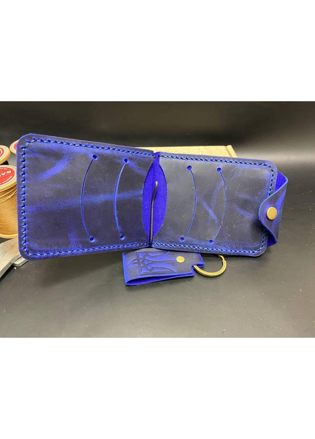 Шкіряний Гаманець Затиск Для Грошей із Натуральної Шкіри Ручної Роботи з Монетницею з Гербом Набір + Брелок Колір No Brand (356508870)