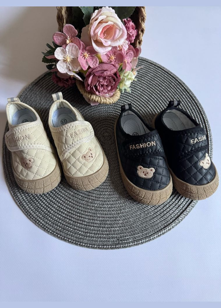 Чорні всесезонні дитячі кеди з ведмедиком 10777 No Brand