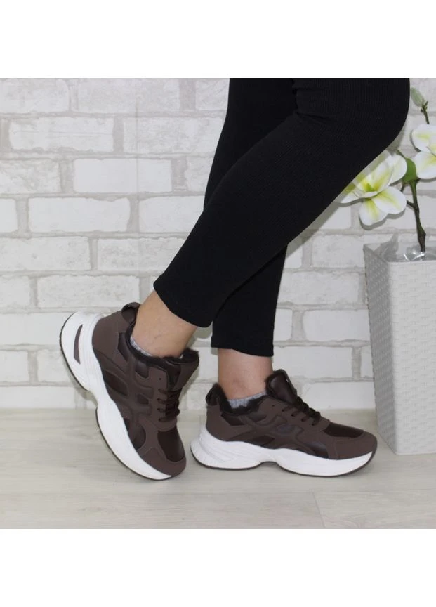Жіночі зимові кросівки з нубуковими вставками Fashion коричневі зими (365815812)