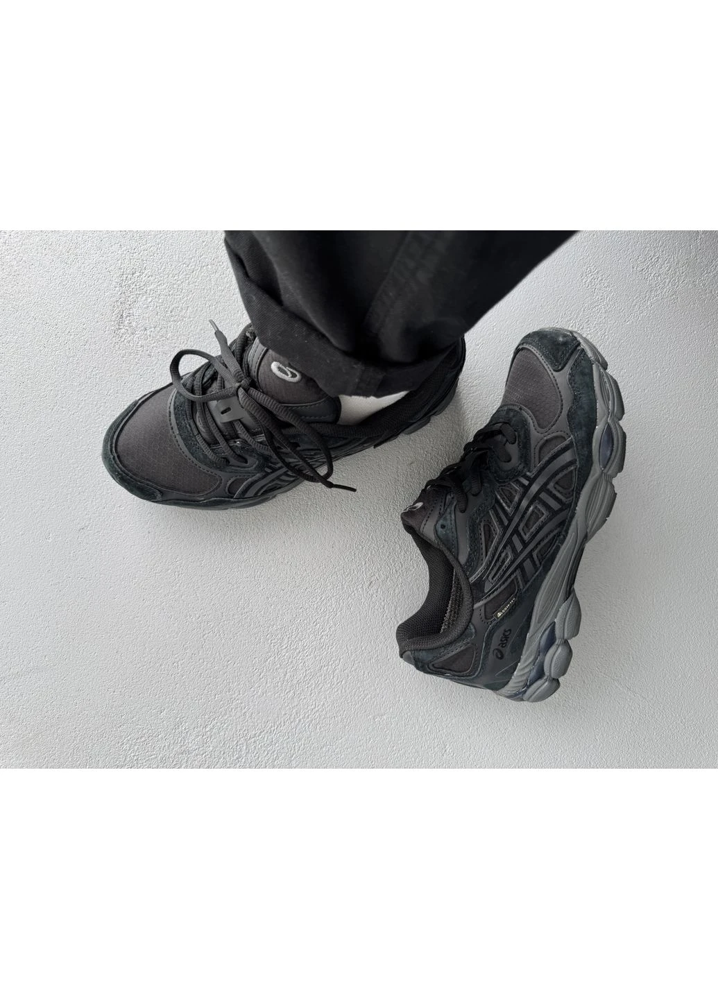 КРОСІВКИ ЖІНОЧІ ASICS GEL-NYC TRIPLE BLACK GORE-TEX АСІКС ГЕЛЬ НЮК ЧОРНІ No Brand чорні демісезони (391019269)
