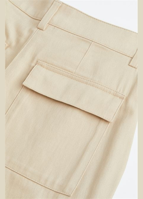 Брюки карго женские бежевые из тканого материала из смеси хлопка и вискозы-36. H&M (335213414)