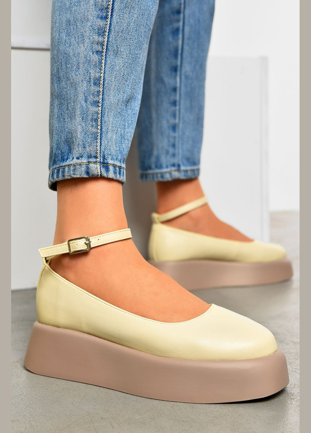 Let's Shop Туфли женские бежевого цвета лодочки бежевый з искусственная кожа, украина — демисезон (326740007)