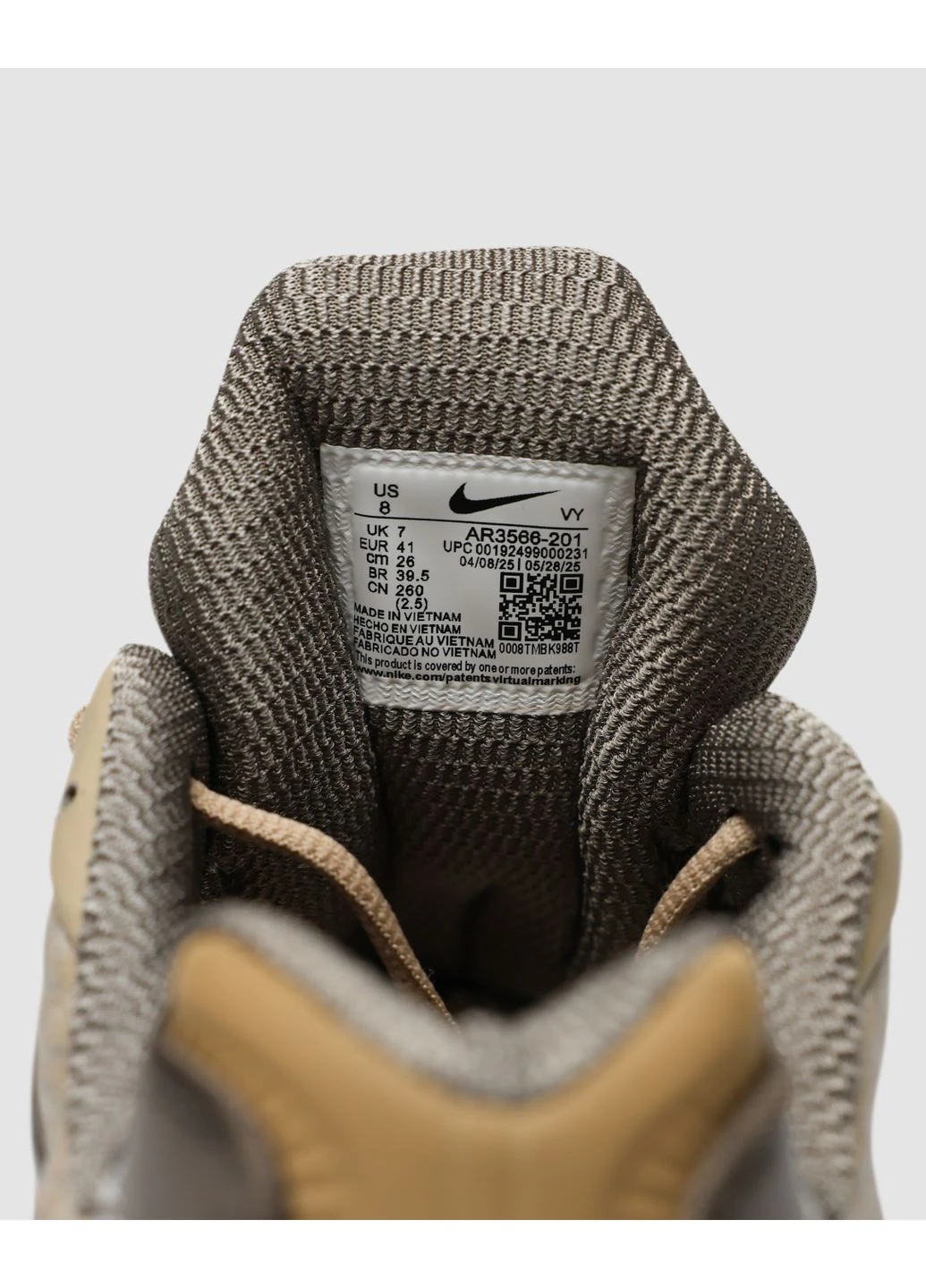 Зеленые летние кроссовки nike shox tl khaki ironstone off noir найк шокс тл No Brand