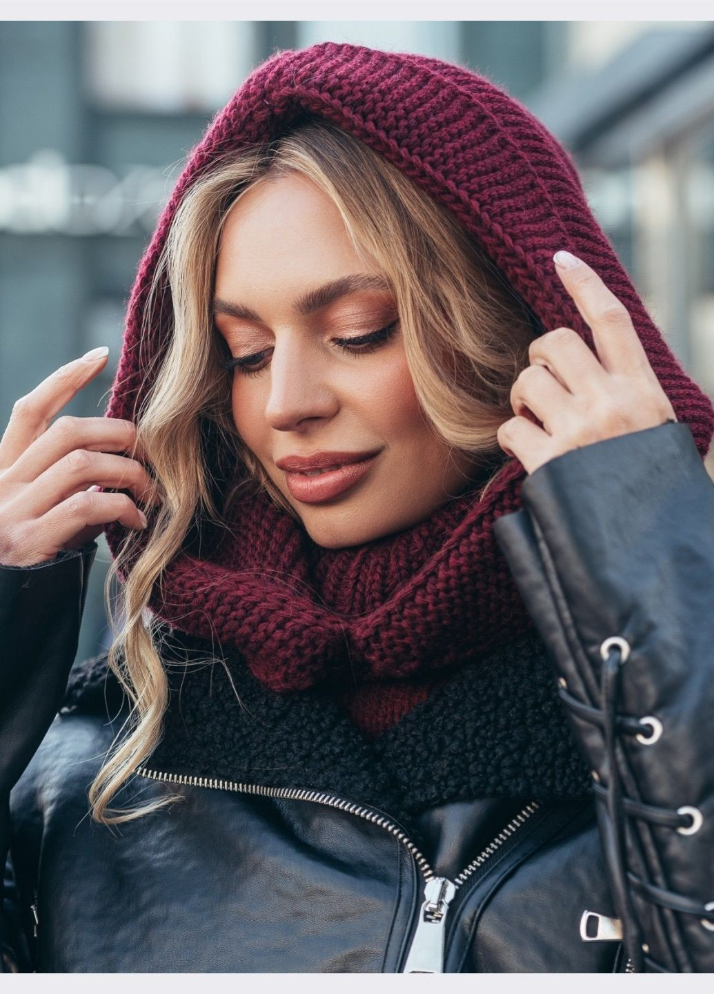 капор бордового цвета мелкой вязки Dressa (307287541)